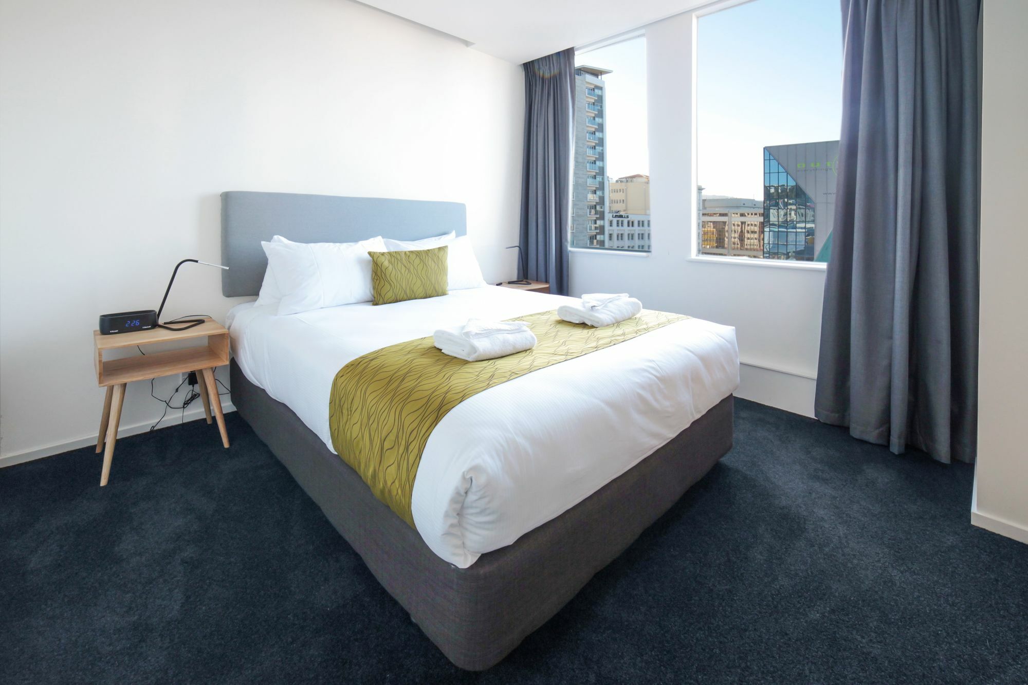 Liberty Apartment Hotel Уелингтън Екстериор снимка